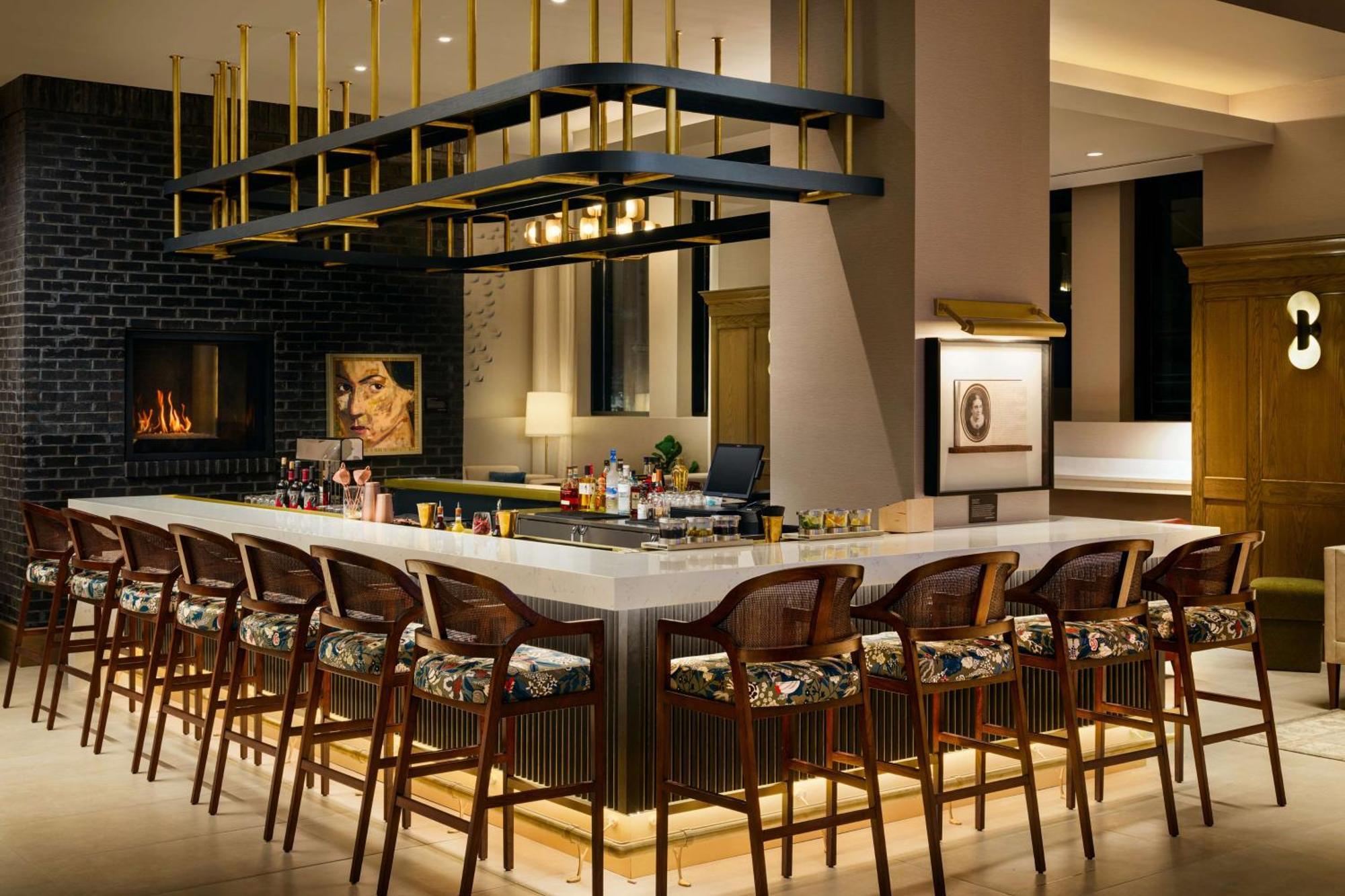 Tempo By Hilton Raleigh Downtown Hotel Exterior photo