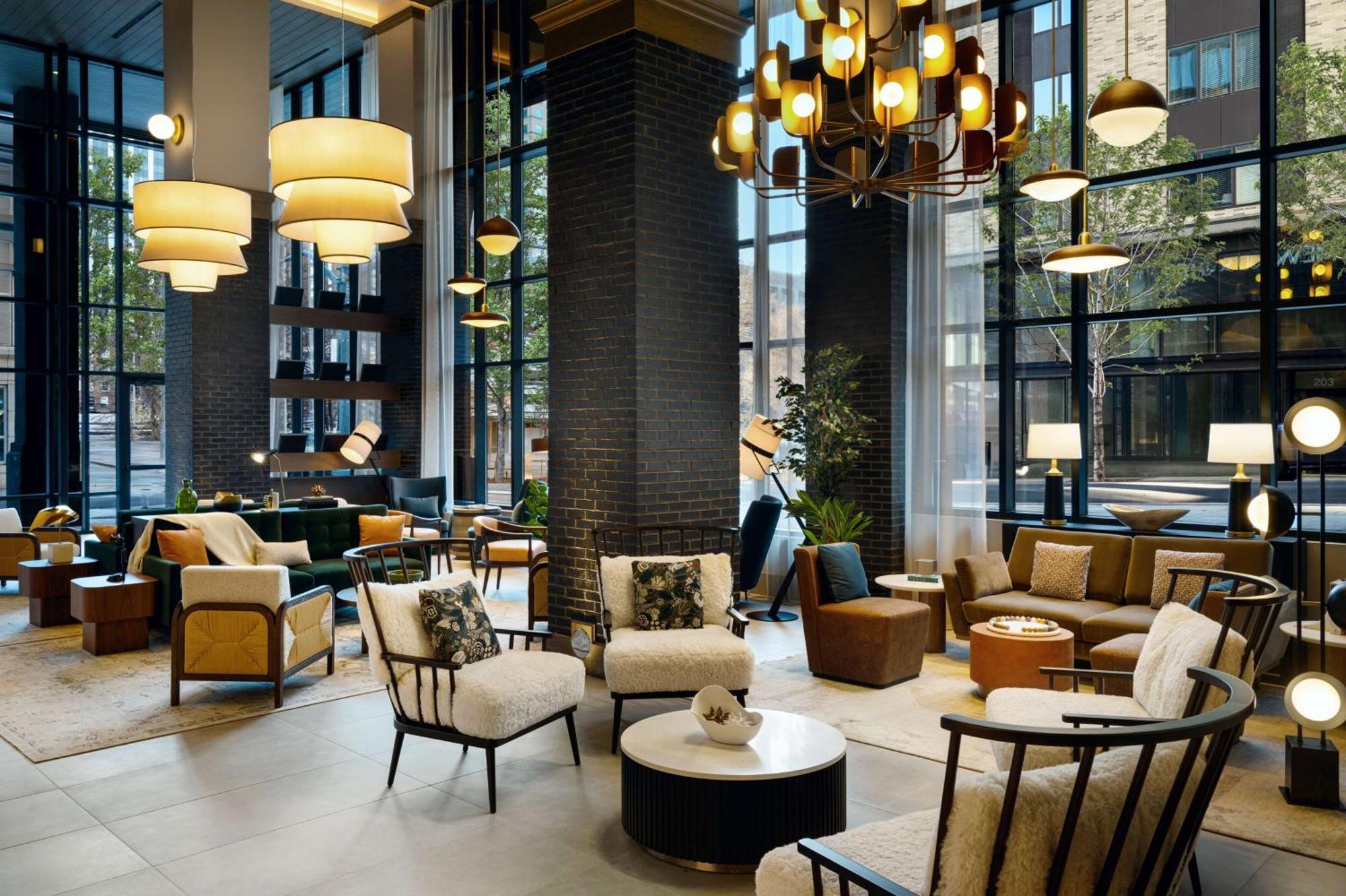 Tempo By Hilton Raleigh Downtown Hotel Exterior photo